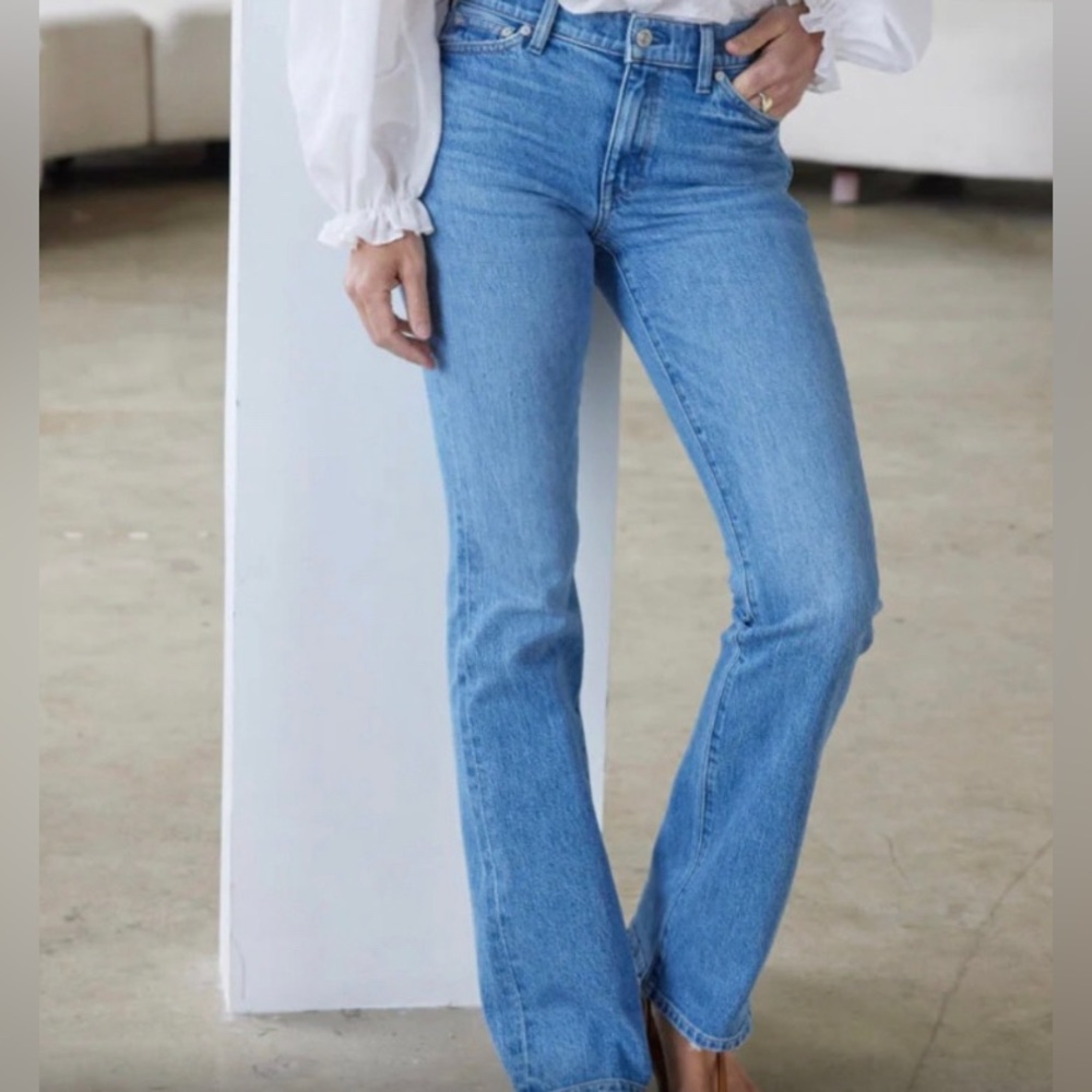 AYR Jeans Women’s 29 The Hangout Denim High Rise

29 Short